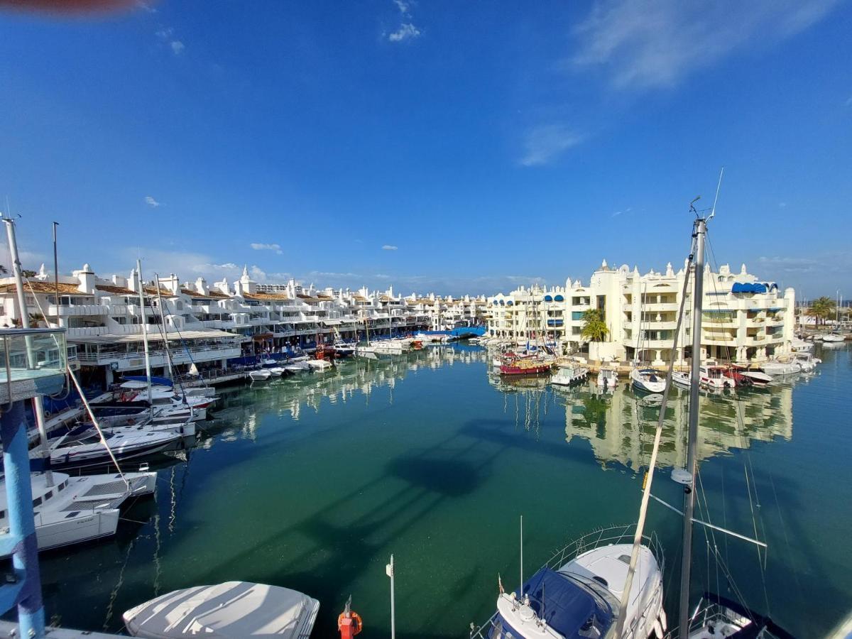Benalbeach Apartament